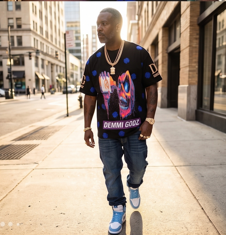 Full-body streetwear look featuring a model wearing the one-of-a-kind black 2XL heavyweight "Drankin Skull" graphic t-shirt for a relaxed, oversized urban style.